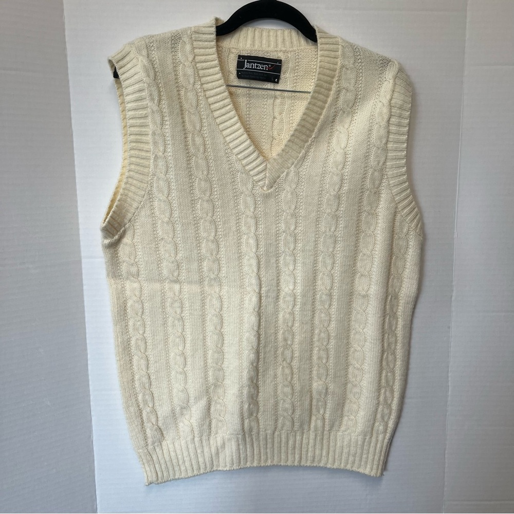 Vintage Jantzen ivory cable knit size large sweater vest wool blend